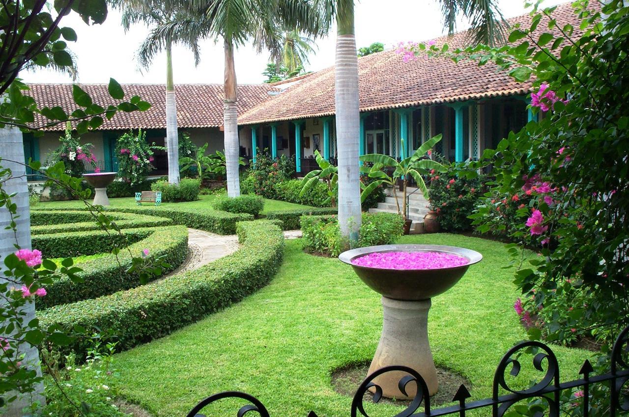 Hotel El Convento Leon Nicaragua Bagian luar foto